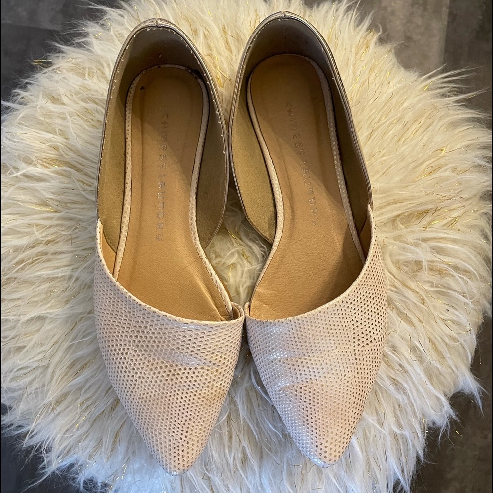 Chinese Laundry Flats